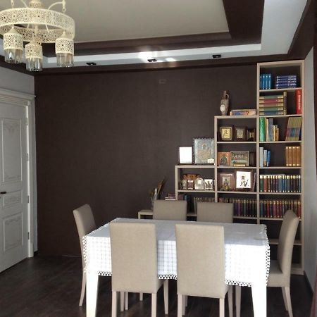 Flat Near The Mcdonald'S Apartment Batumi Bagian luar foto