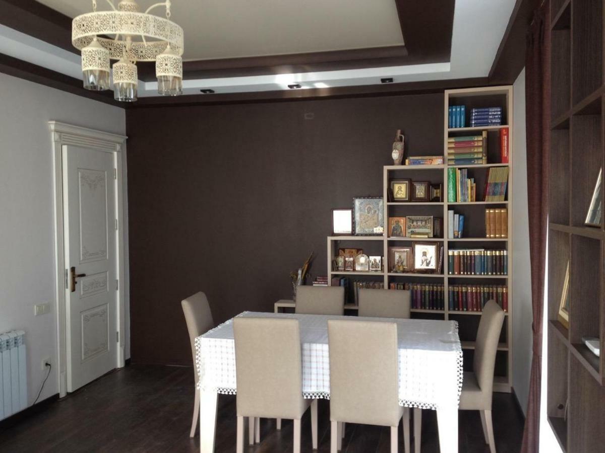 Flat Near The Mcdonald'S Apartment Batumi Bagian luar foto